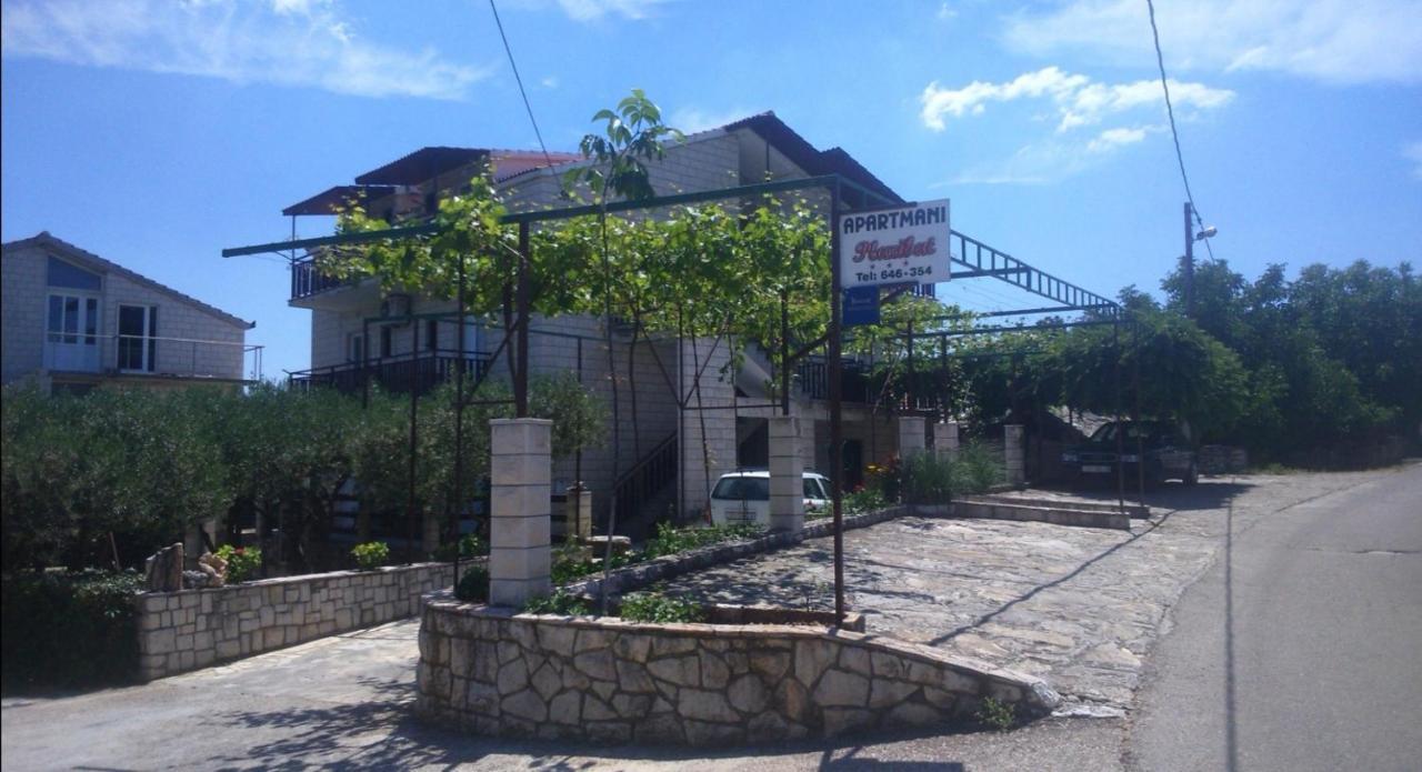Apartments Plazibat Škrip Zewnętrze zdjęcie