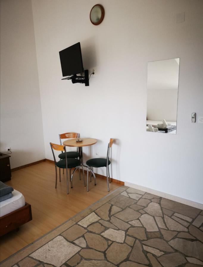 Apartments Plazibat Škrip Zewnętrze zdjęcie