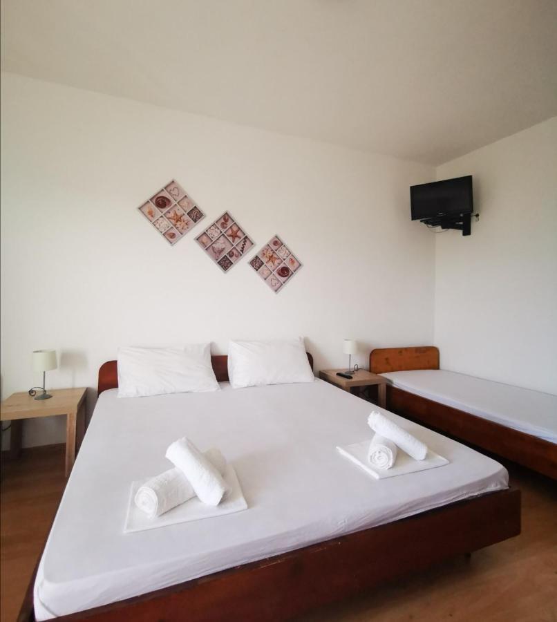 Apartments Plazibat Škrip Zewnętrze zdjęcie