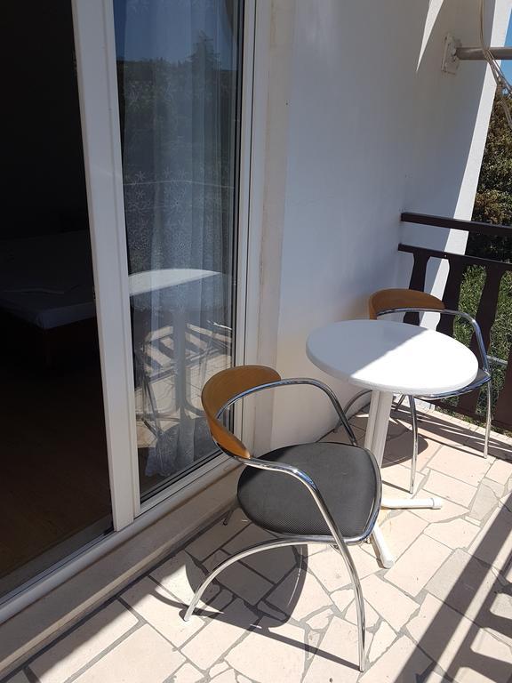 Apartments Plazibat Škrip Zewnętrze zdjęcie